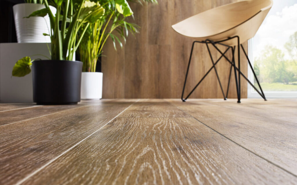 چرا کفپوش SPC برای خانه‌های کوچک مناسب است؟